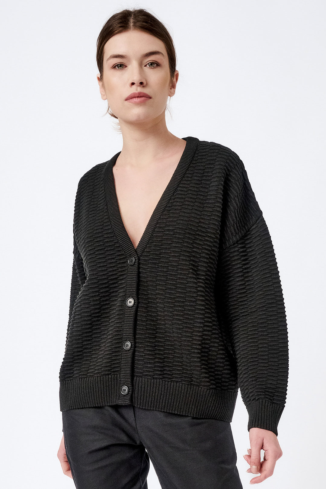 Knitted relief button-down cardigan