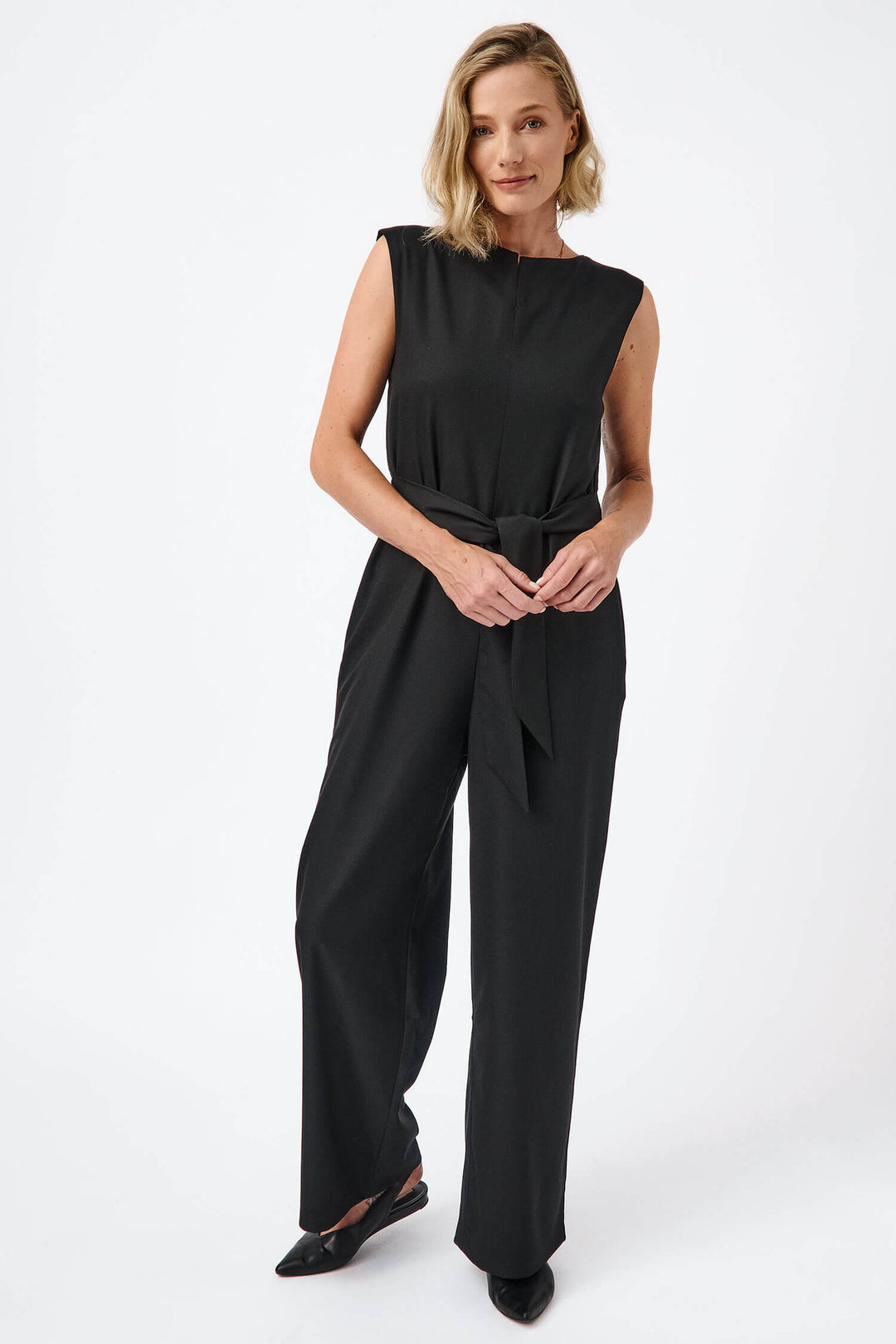 Belted sleeveless jumpsuit