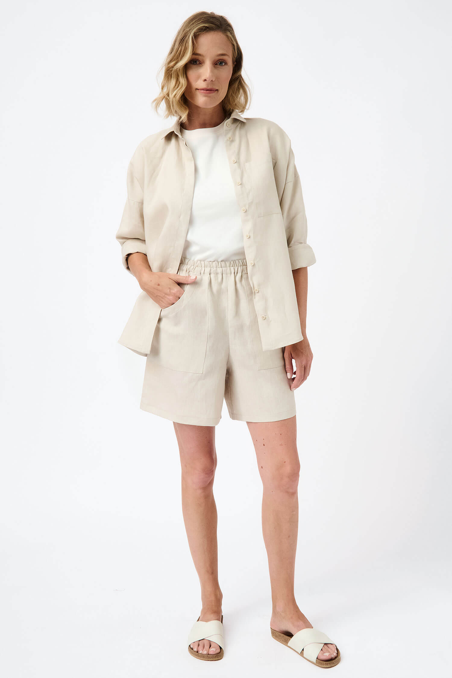 Linen shorts