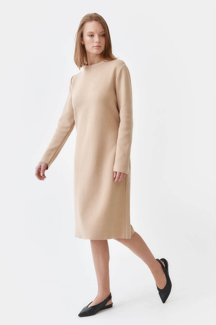 Knitted belted dress