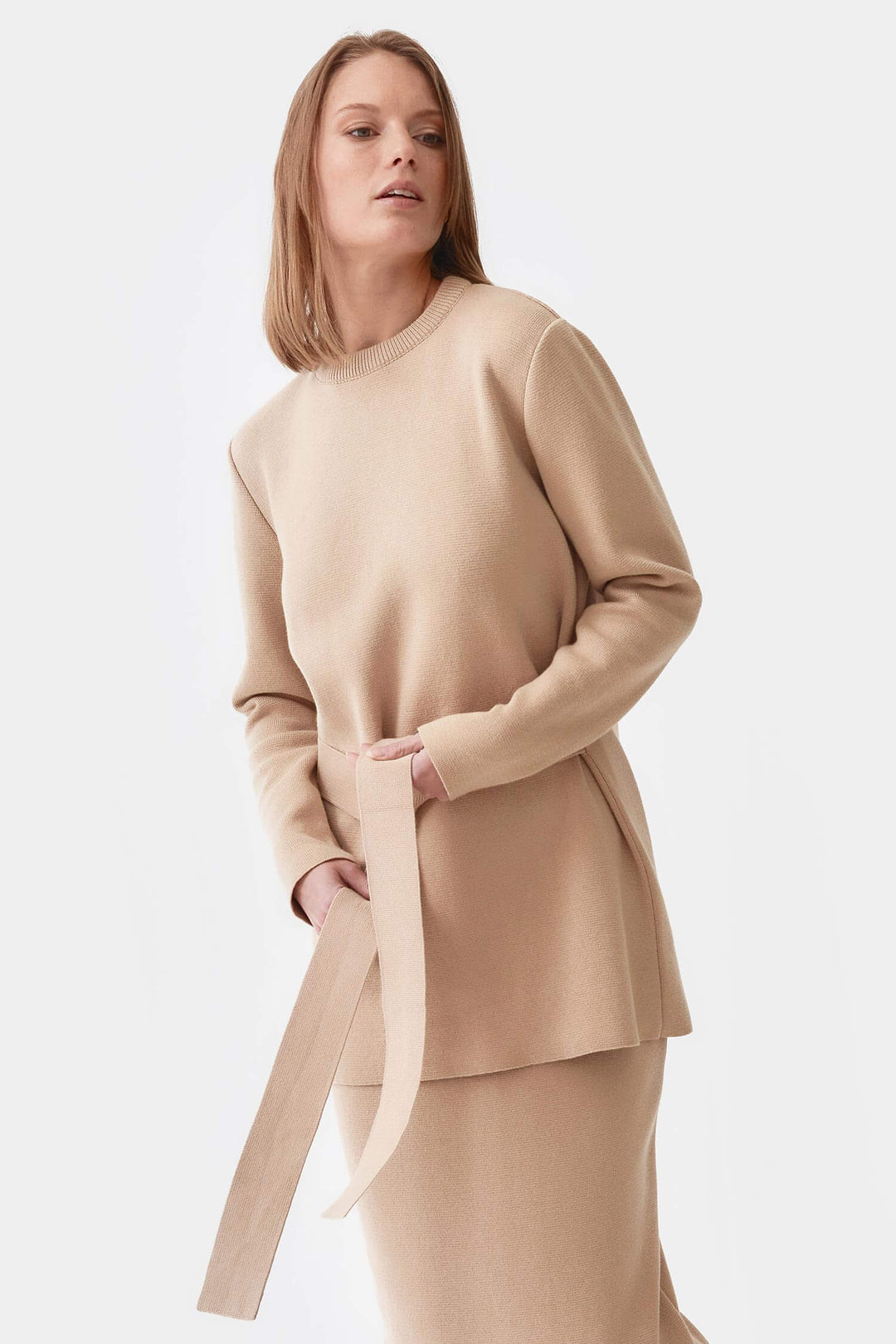 Knitted belted tunic
