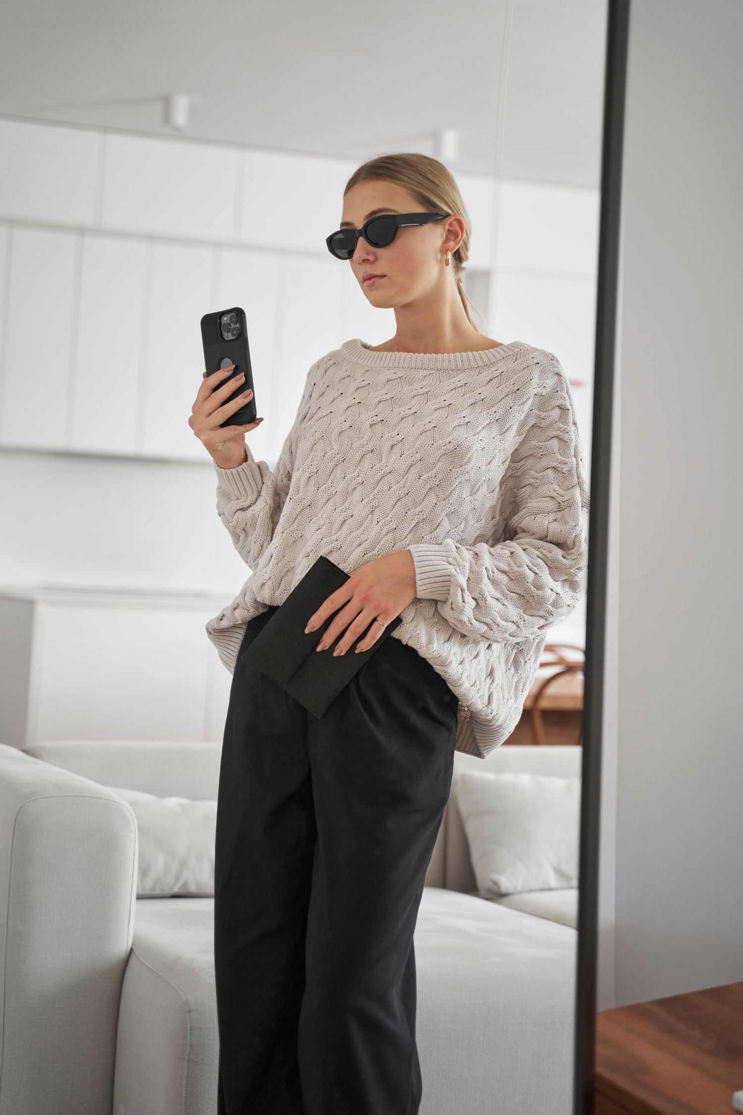 Knitted oversized braid knit sweater women's in taupe – Mila.Vert