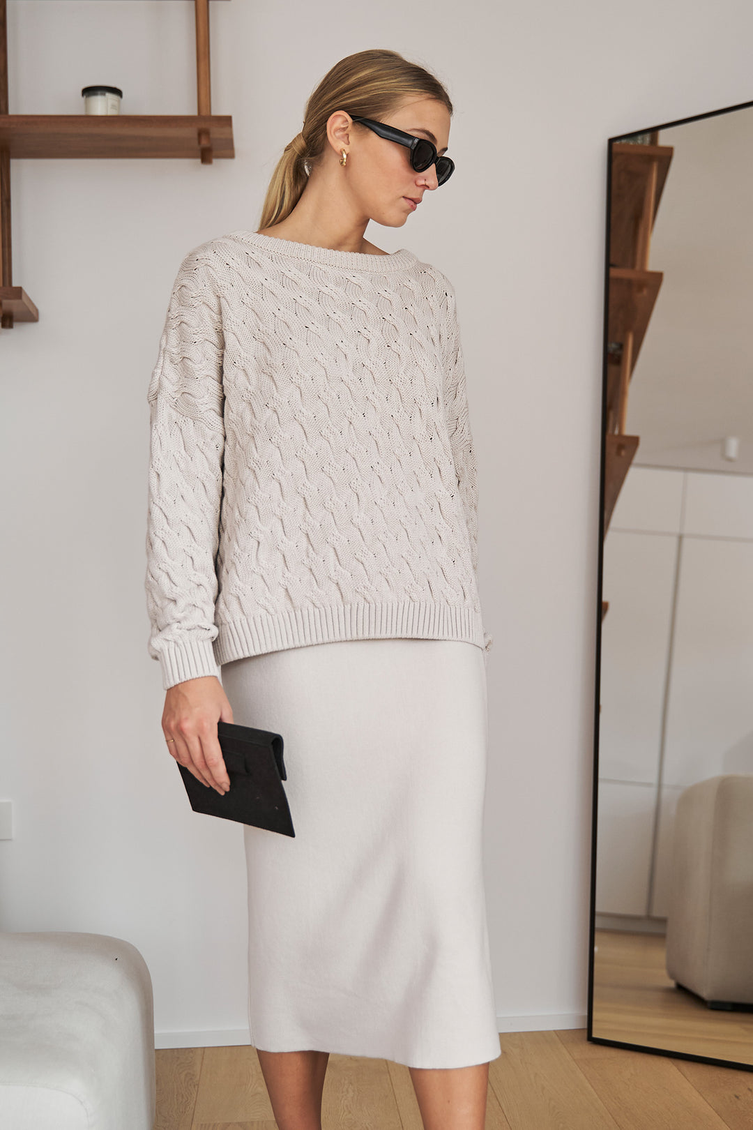 Knitted straight skirt