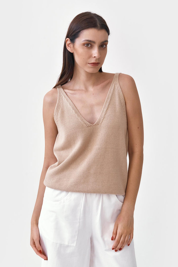 Knitted strap top