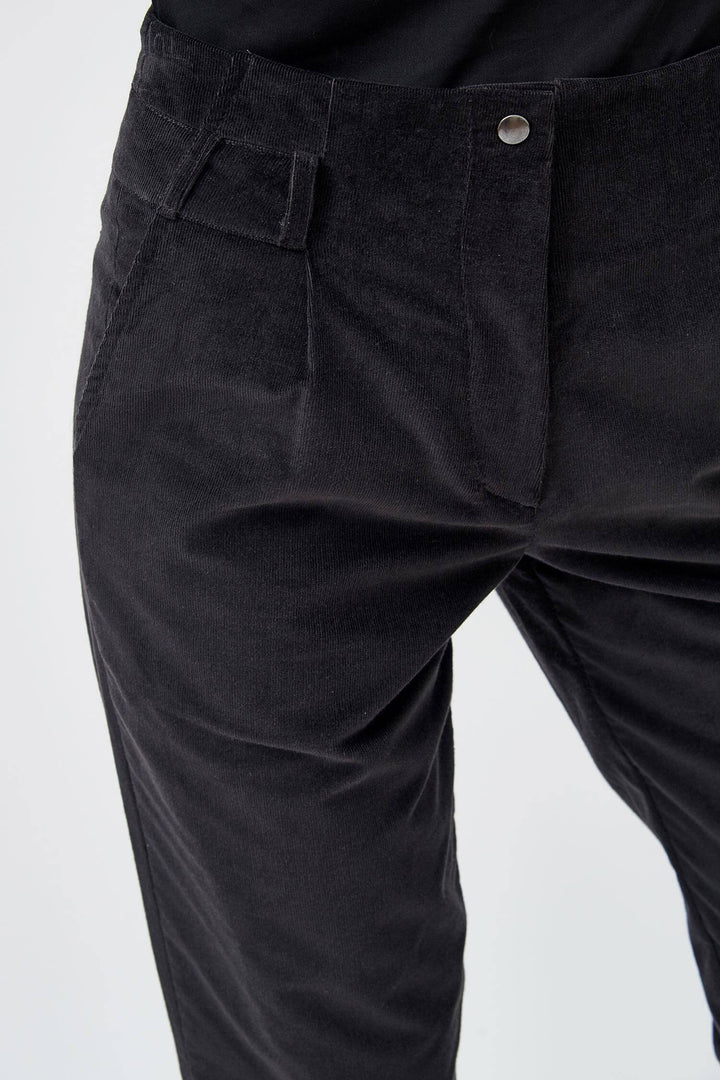 Straight corduroy trousers