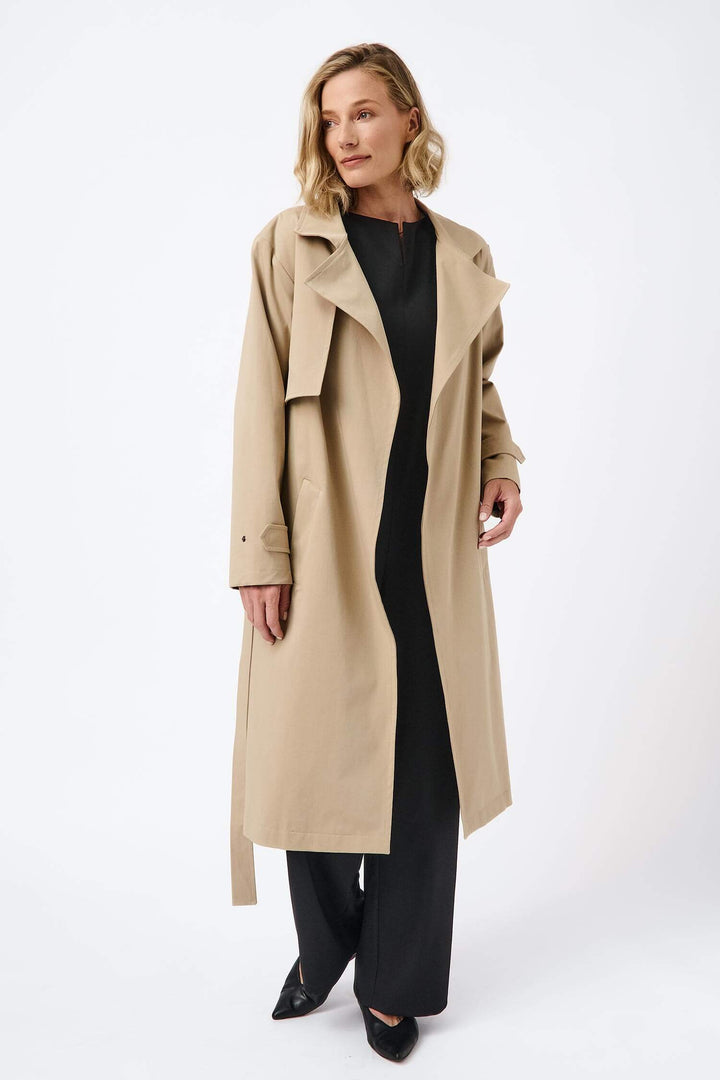 Water-resistant classic trench coat