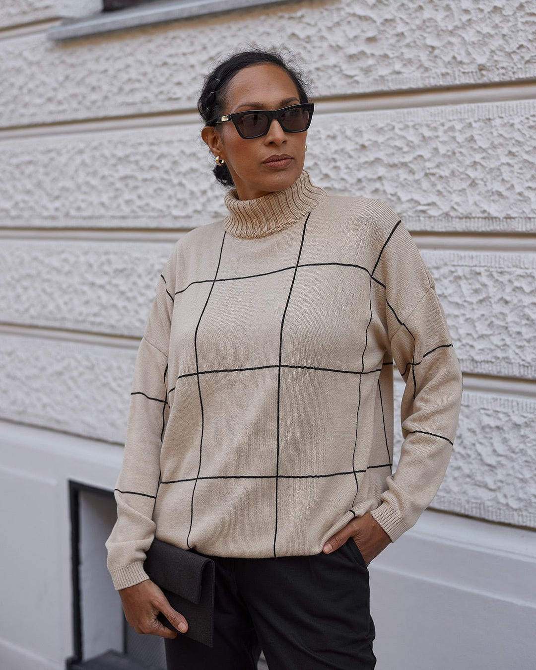 Knitted checked pattern pullover